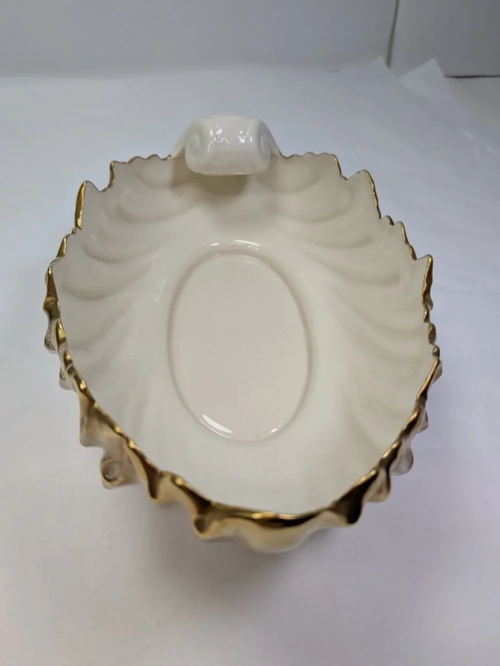 Vintage Lenox 30s 50s Ivory Porcelain Shell Bowl Heavy 24k Gold Trim 9” - Picture 3 of 15